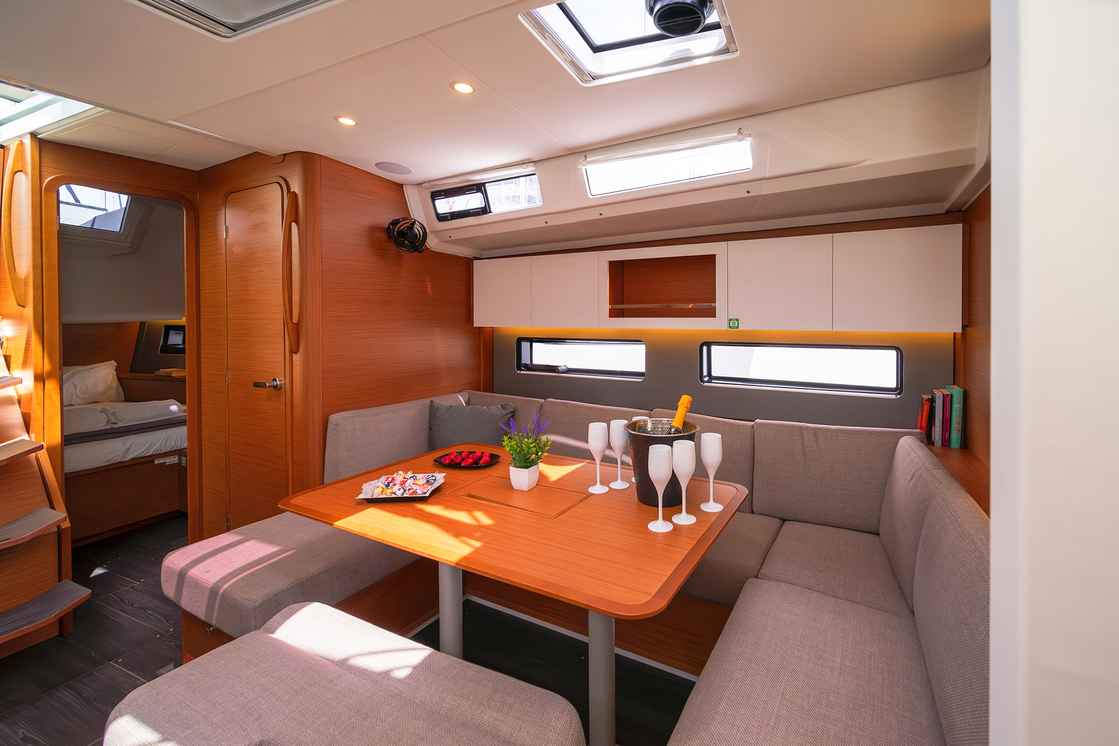 Dufour 41 - 3 cab. — photo 9