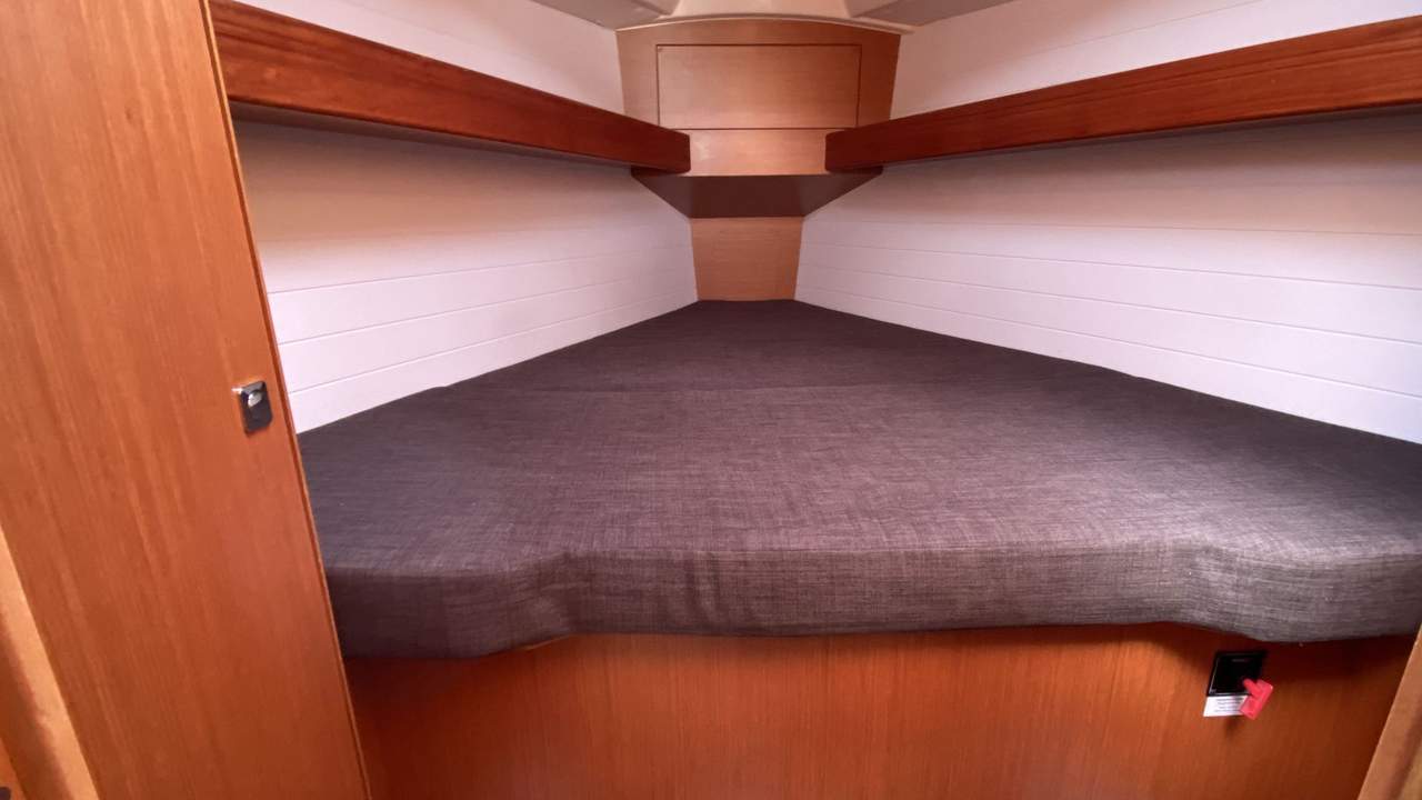 Bavaria Cruiser 34 — photo 10