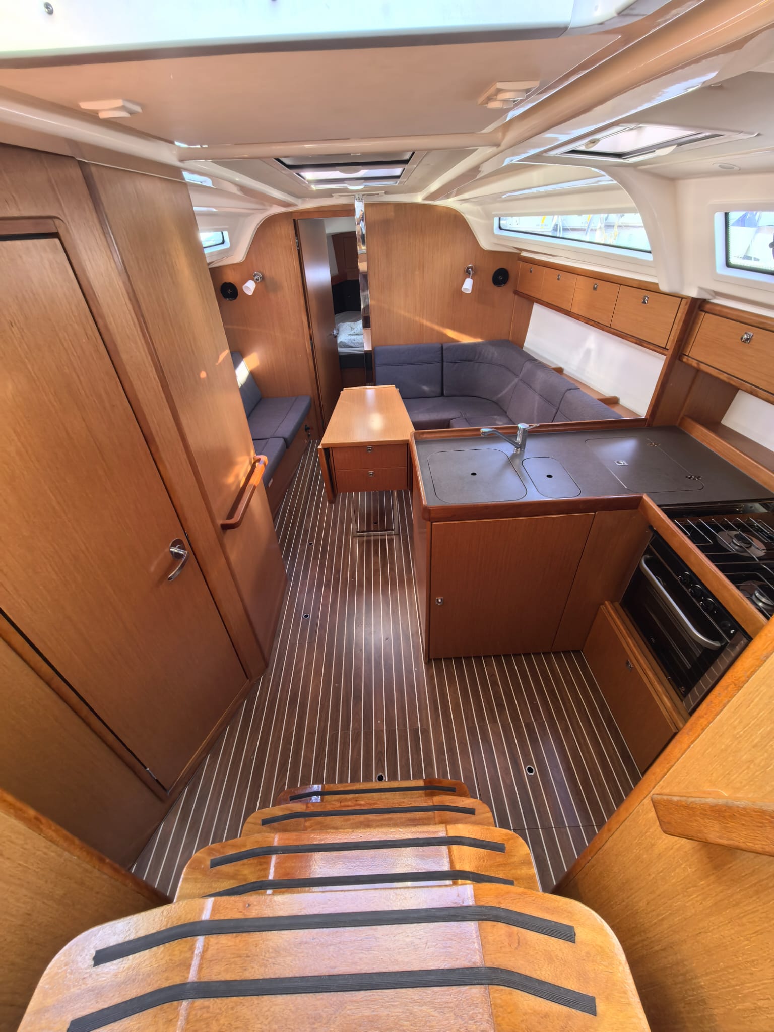 Bavaria Cruiser 37 - 3 cab. — photo 3