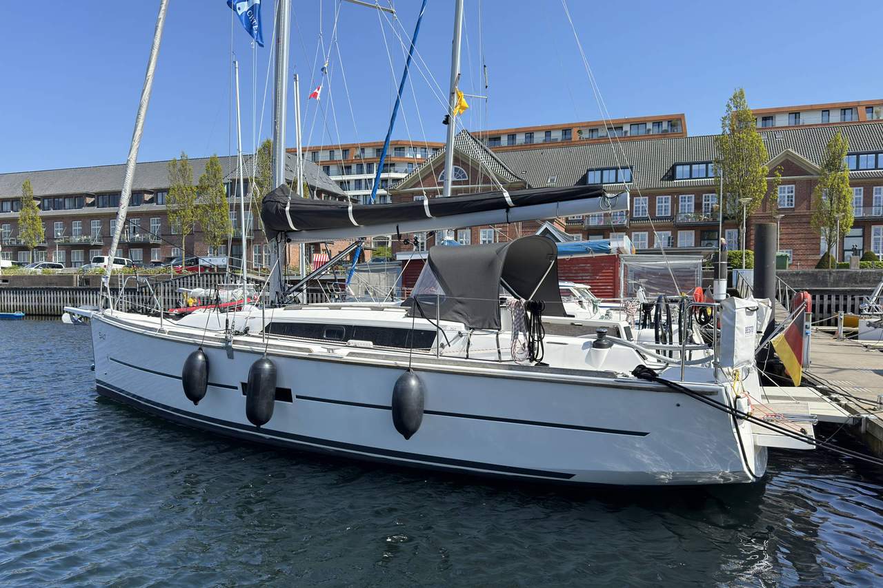 Dufour 350 GL — photo 7