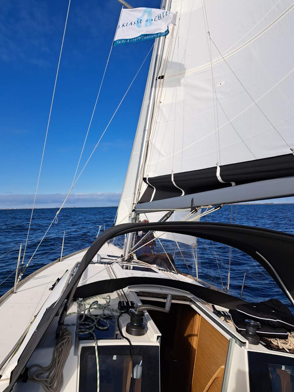 Dufour 350 GL — photo 12