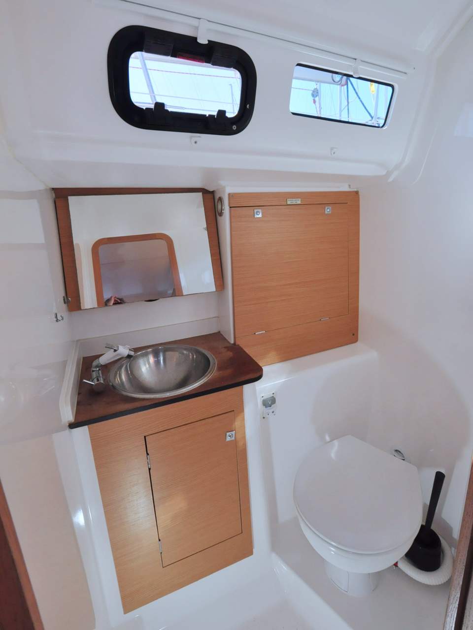 Dufour 350 GL — photo 18