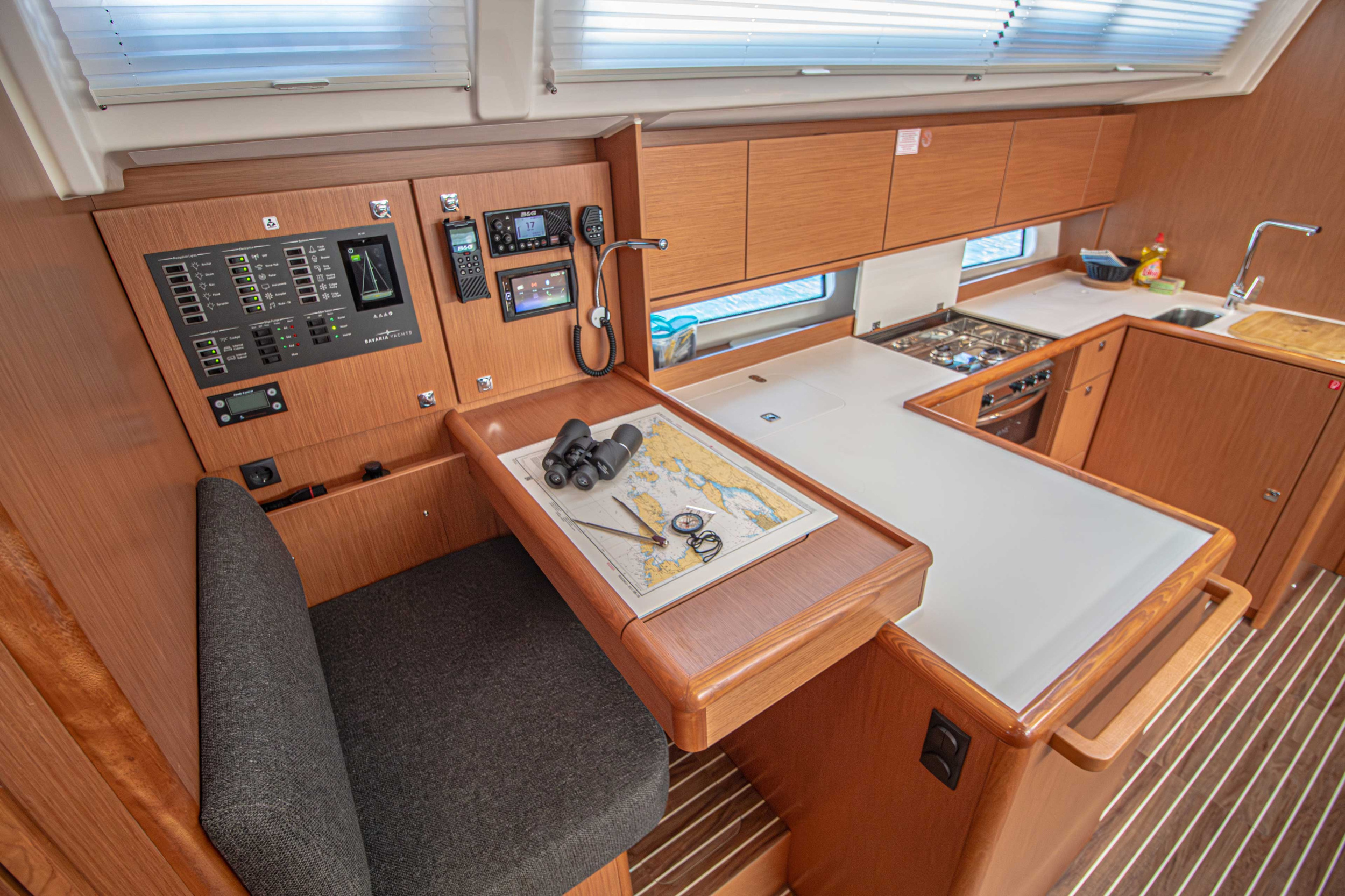 Bavaria C46 - 4 cab. — photo 11