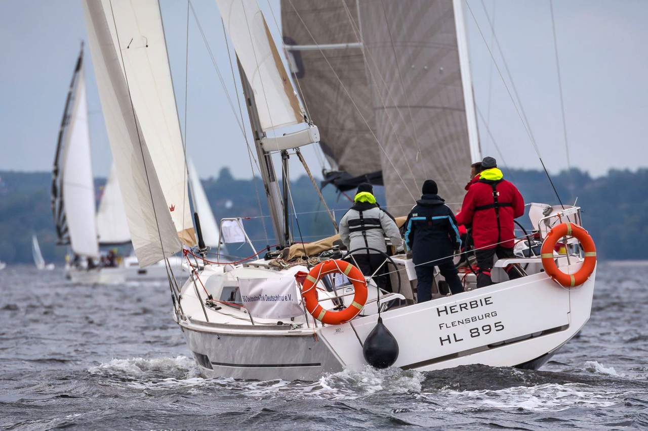 Dufour 382 GL — photo 6