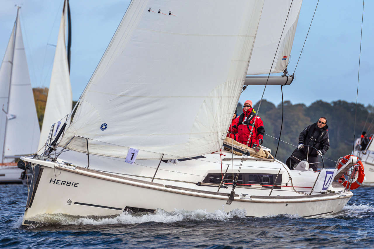 Dufour 382 GL — photo 1