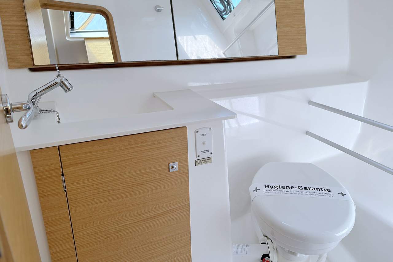 Dufour 310 GL — photo 23