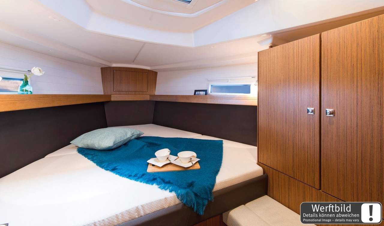 Bavaria Cruiser 37 - 3 cab. — photo 13
