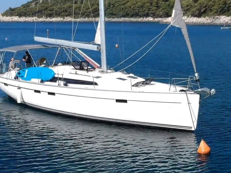 Bavaria Cruiser 51 — photo 3