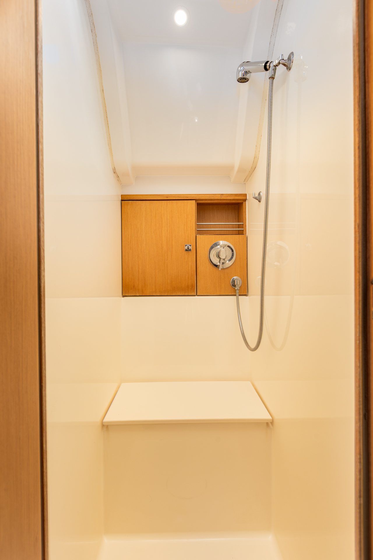 Bavaria Cruiser 51 — photo 30