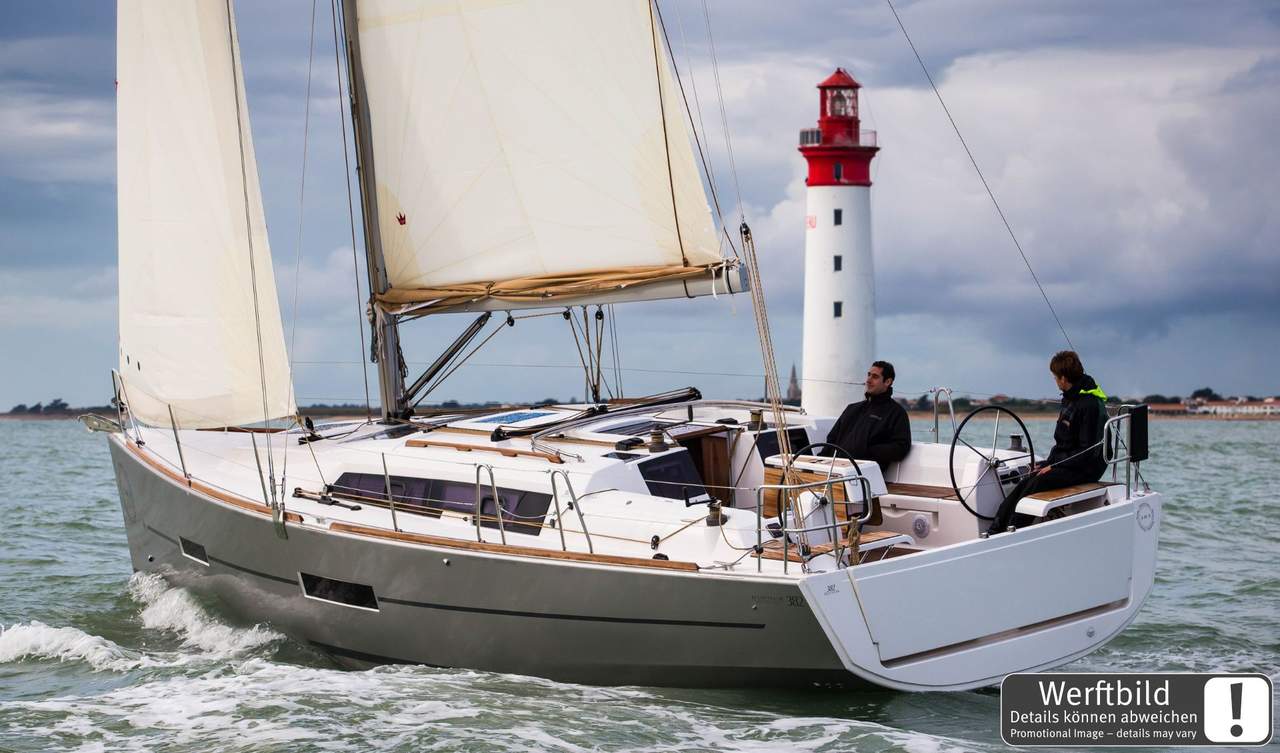 Dufour 382 GL — photo 10