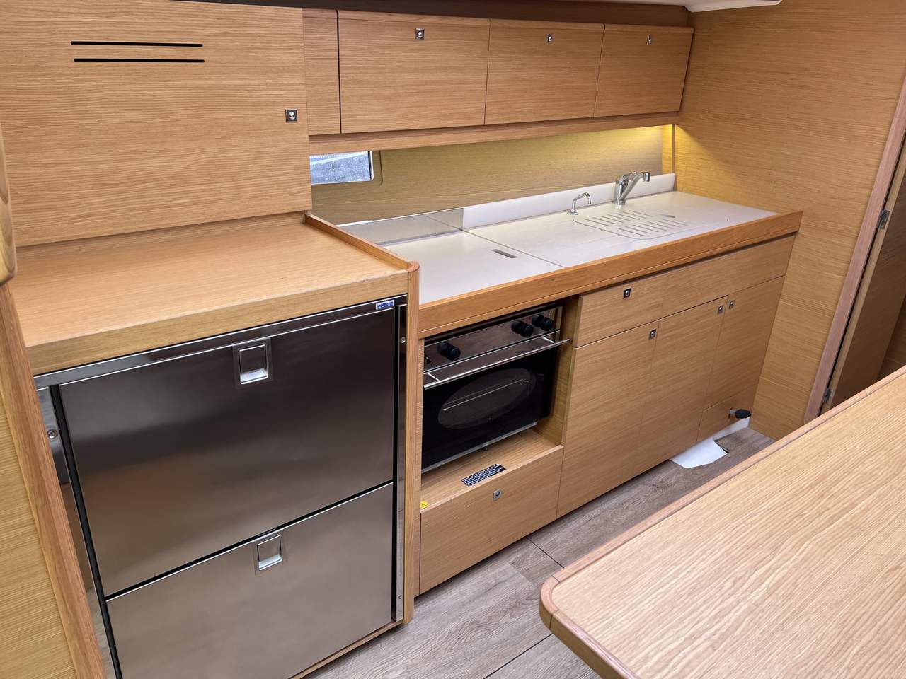 Dufour 382 GL — photo 20