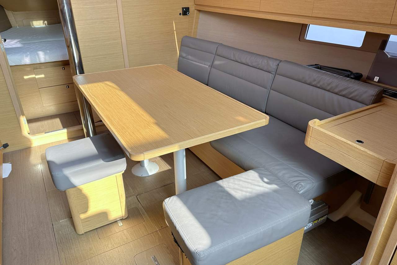 Dufour 382 GL - 2 cab. — photo 14