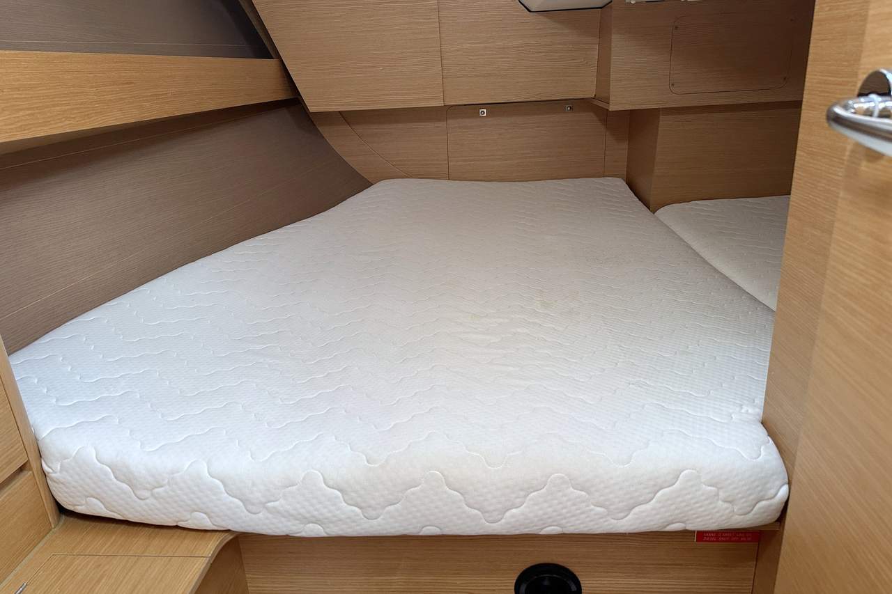 Dufour 382 GL - 2 cab. — photo 16