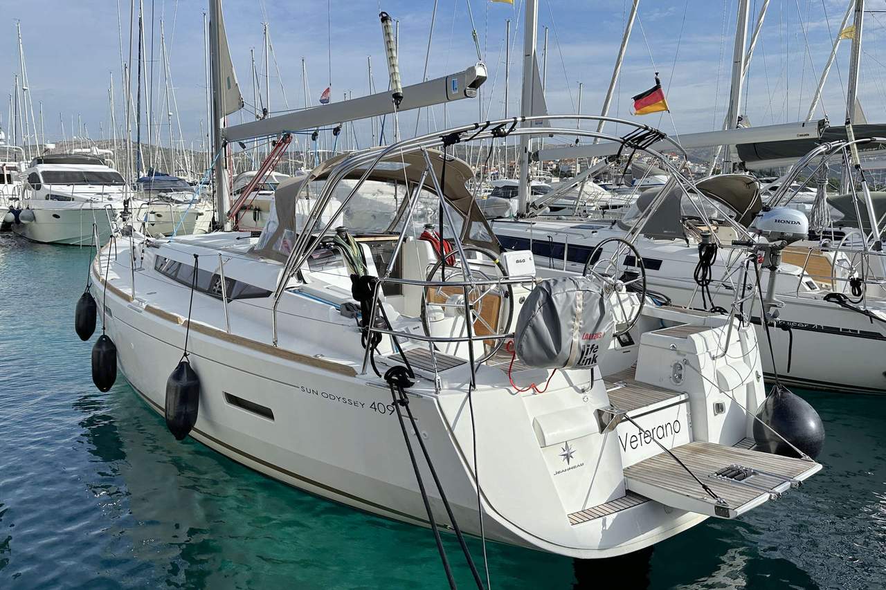 Sun Odyssey 409 — photo 4