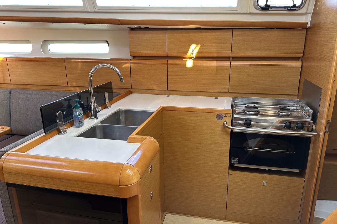 Sun Odyssey 409 — photo 17