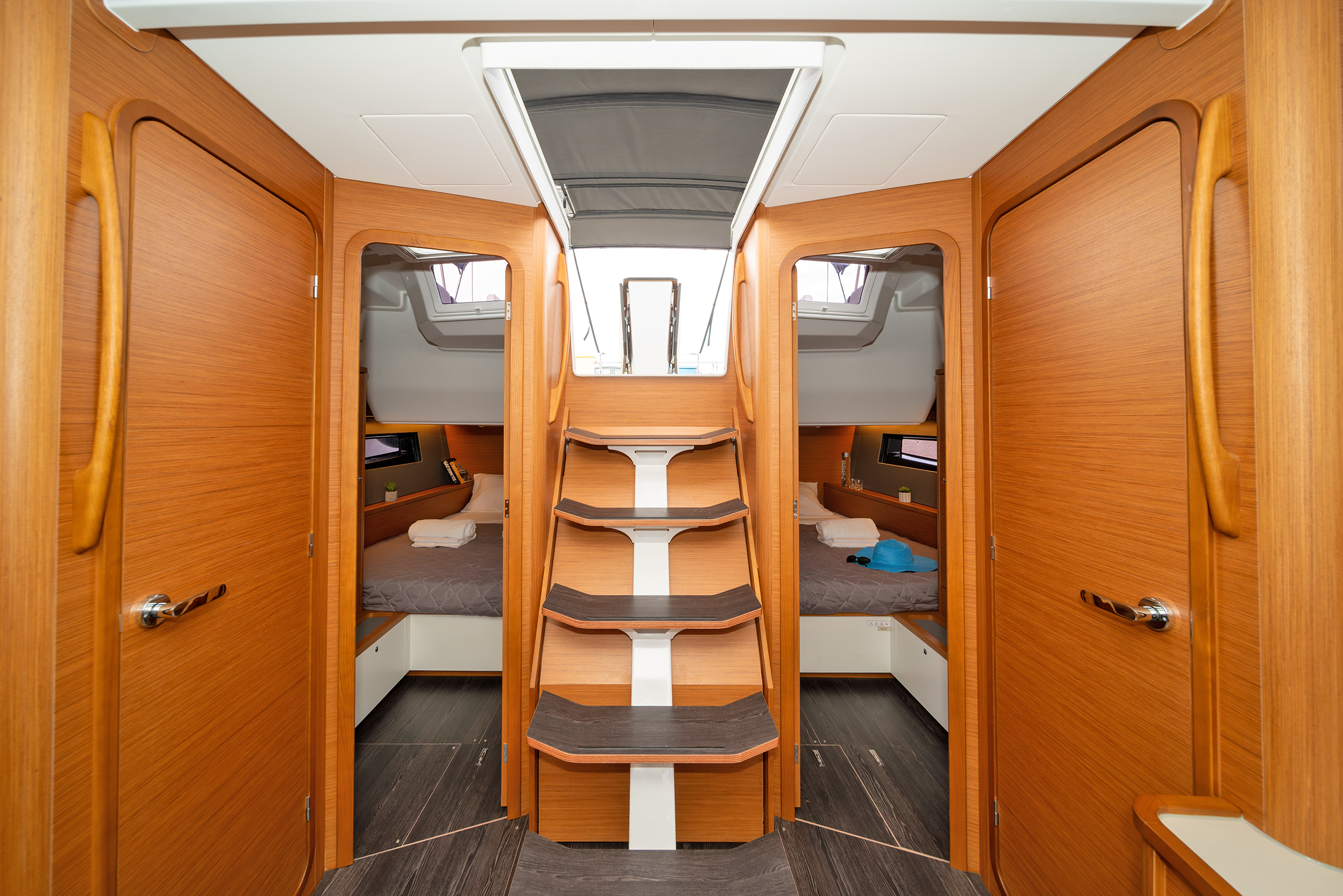Dufour 44 - 4 cab — photo 10