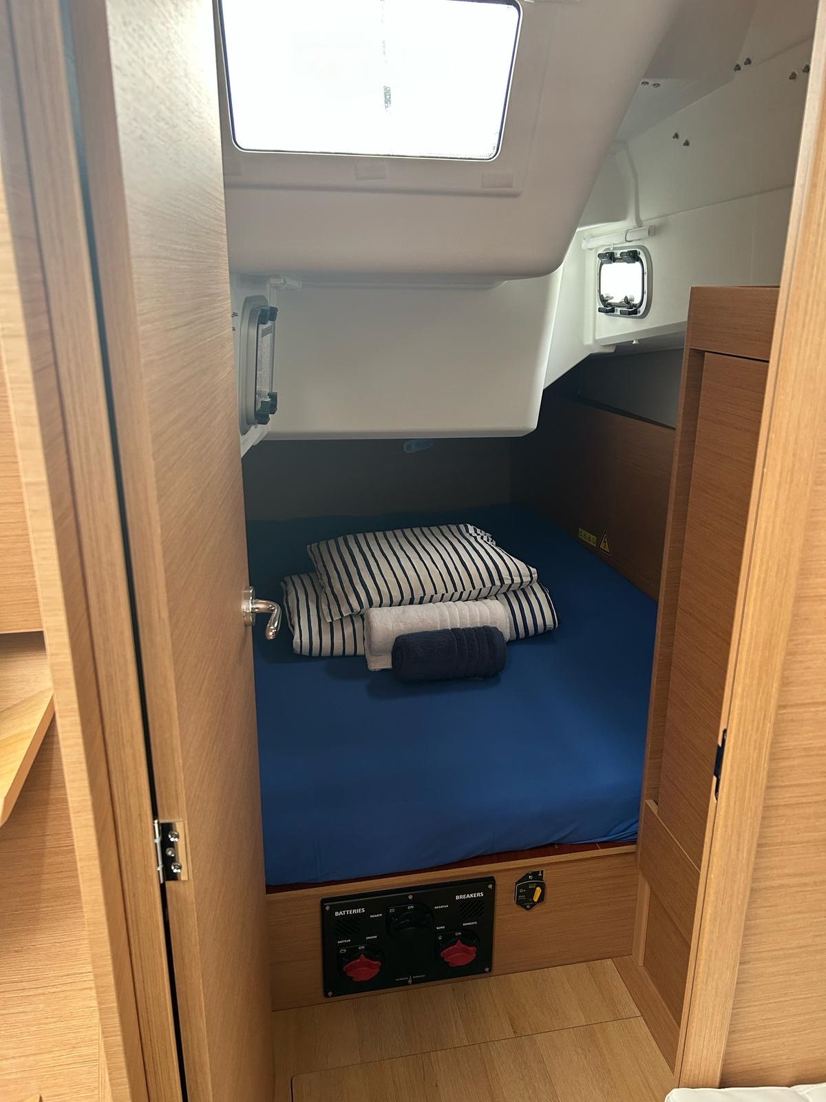 Sun Odyssey 410 - 3 cab. — photo 12