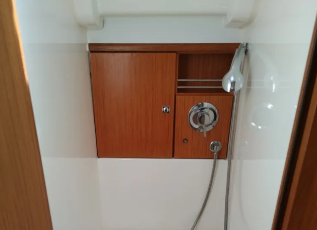 Bavaria Cruiser 51 — photo 13