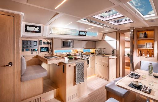Bavaria C46 - 5 cab. — photo 3