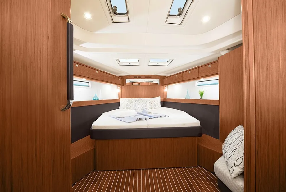 Bavaria Cruiser 51 — photo 7