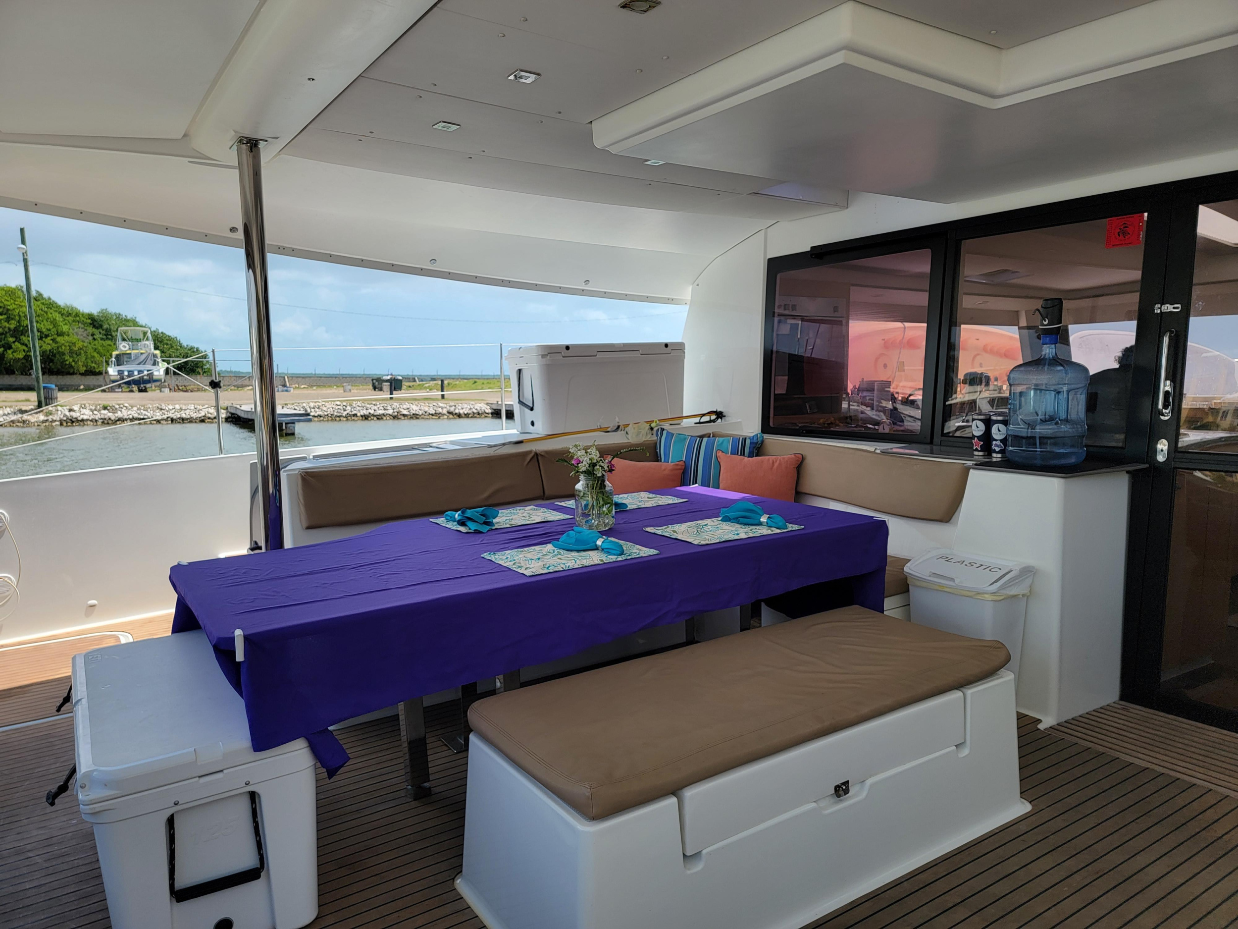 Fountaine Pajot Saba 50 Quintet - 5 + 1 cab. — photo 7