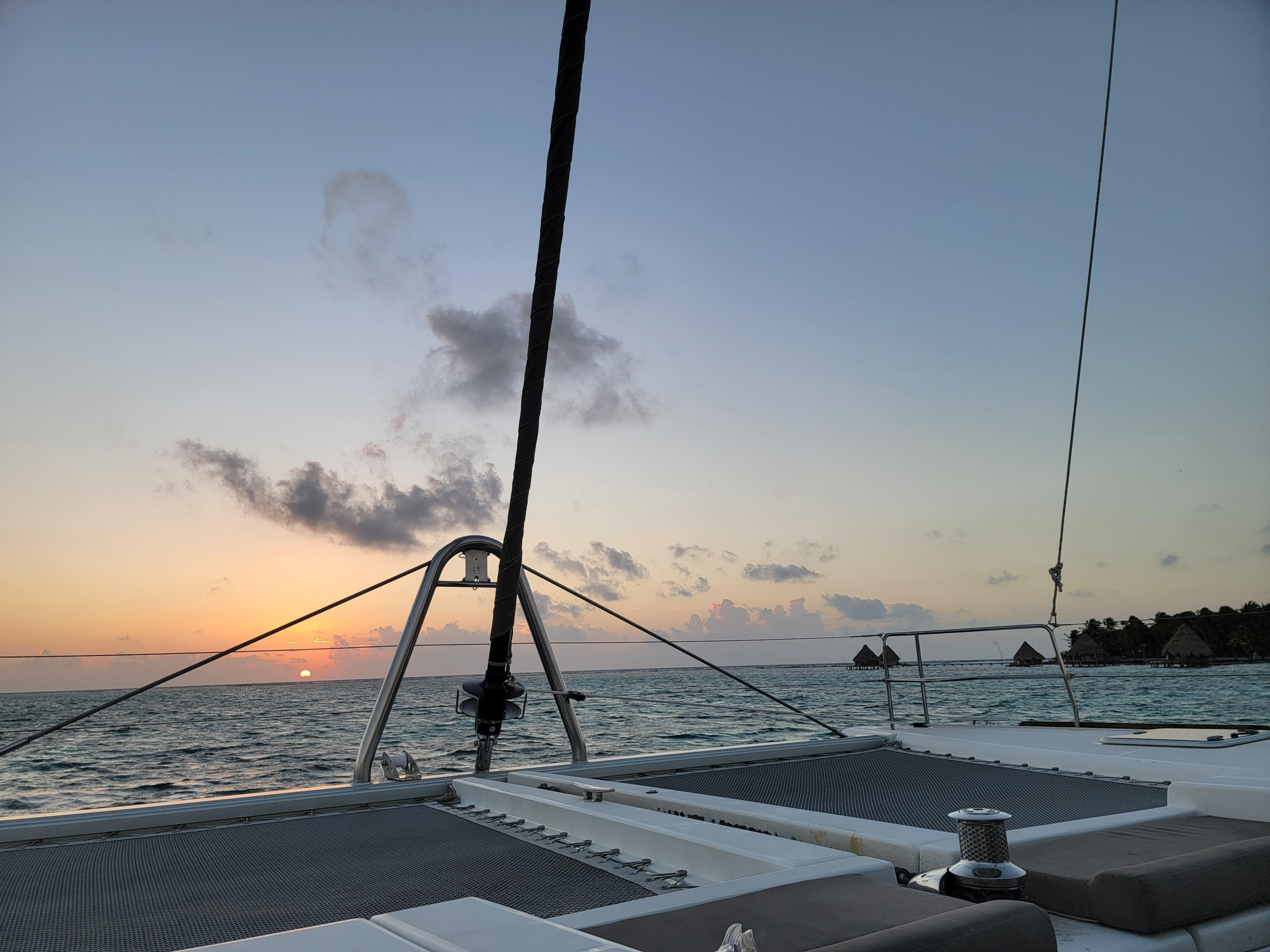 Fountaine Pajot Saba 50 Quintet - 5 + 1 cab. — photo 9
