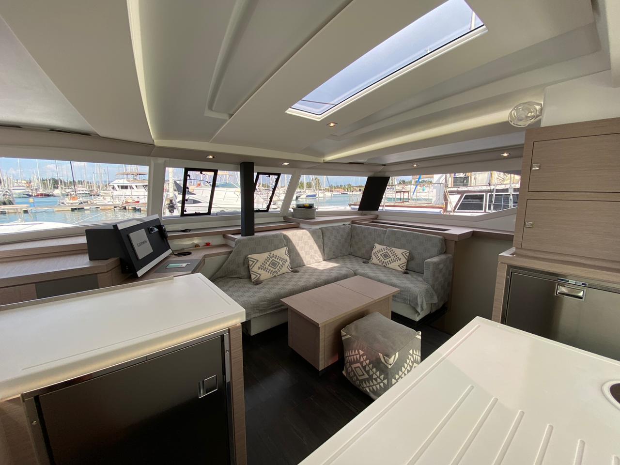 Fountaine Pajot Astrea 42 - 4 + 2 cab. — photo 8