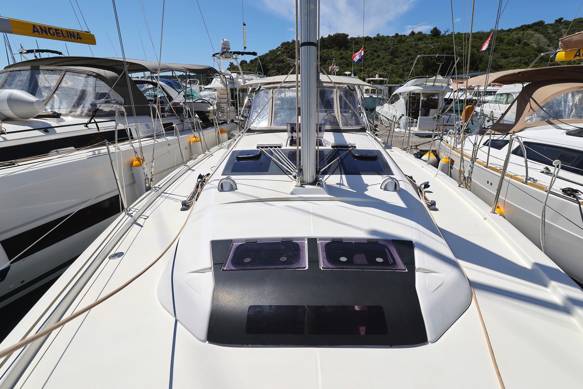 Dufour 390 — photo 9