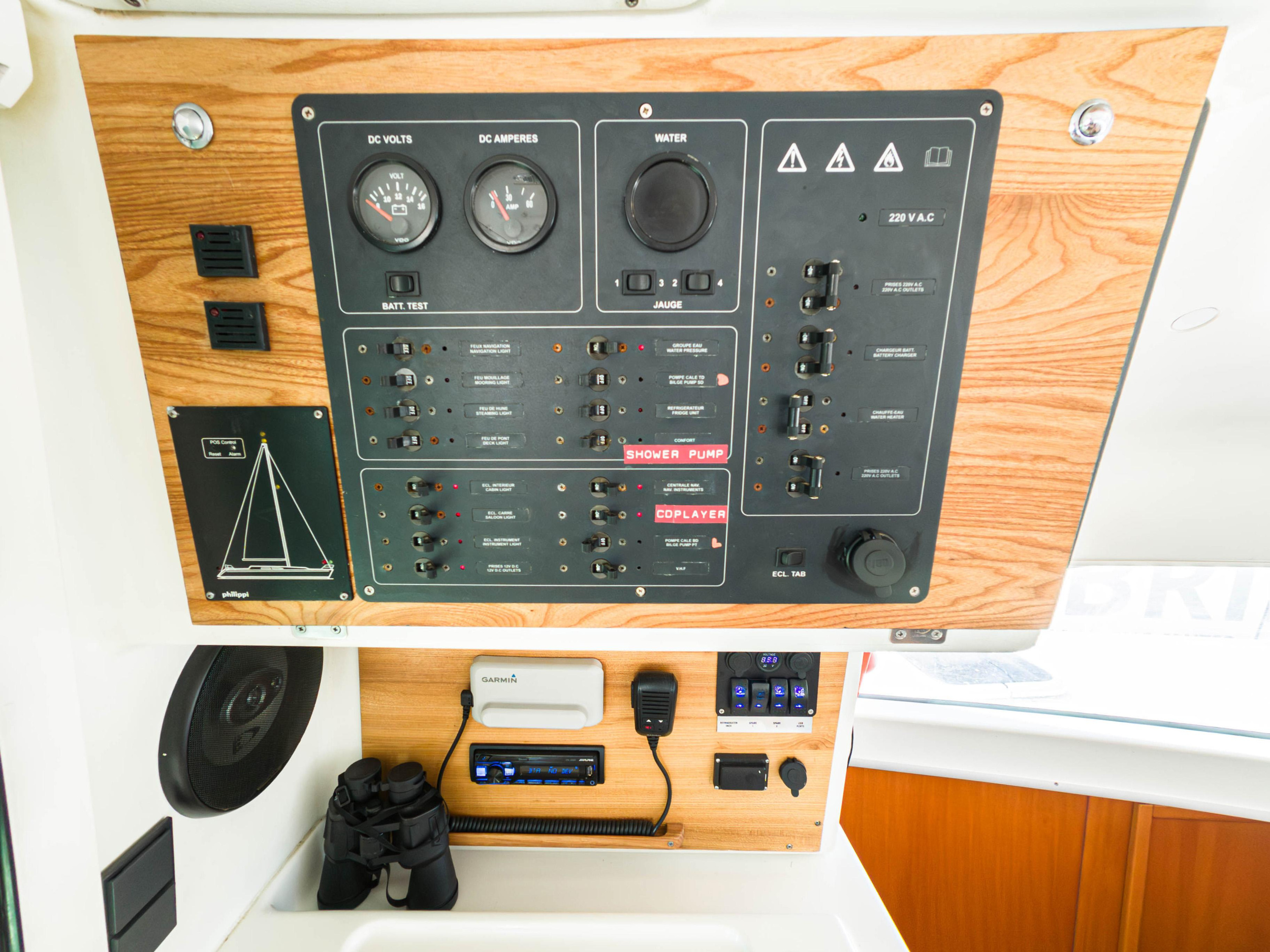 Lagoon 380 S2 - 4 + 2 cab. — photo 34