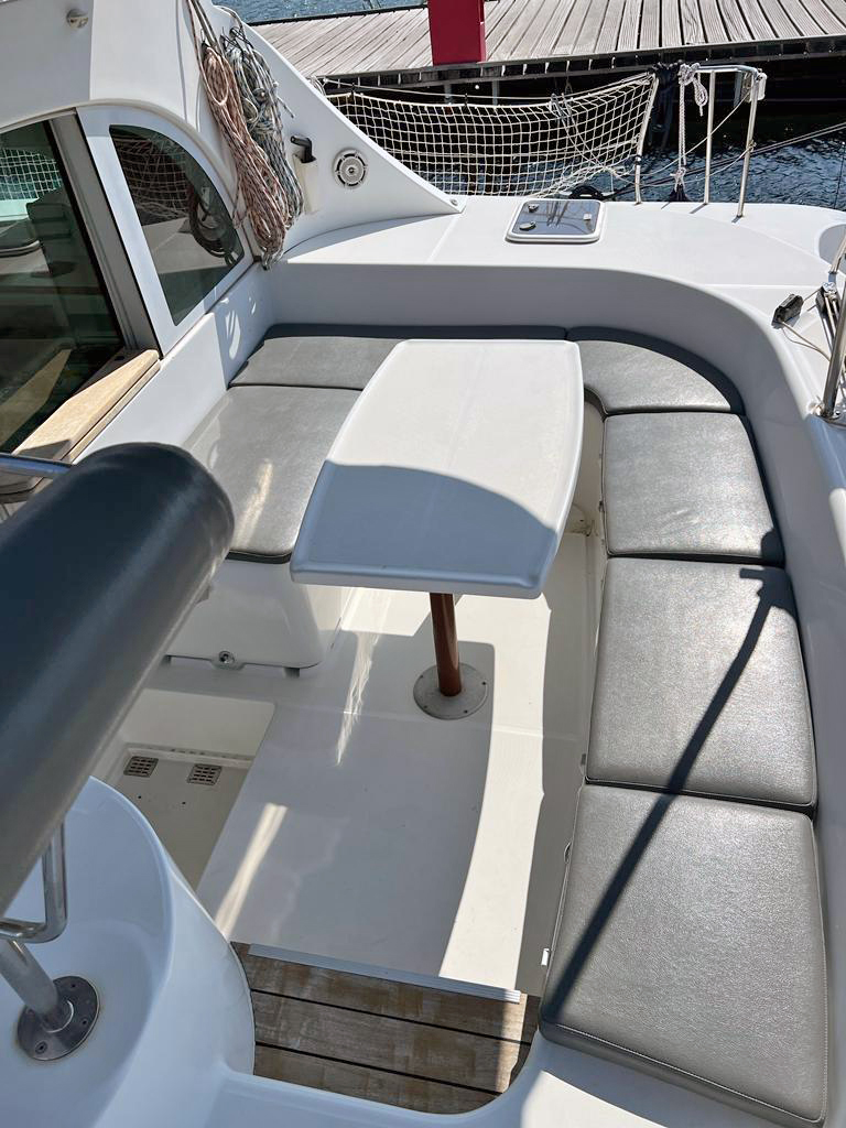 Lagoon 380 S2 - 4 + 2 cab. — photo 46