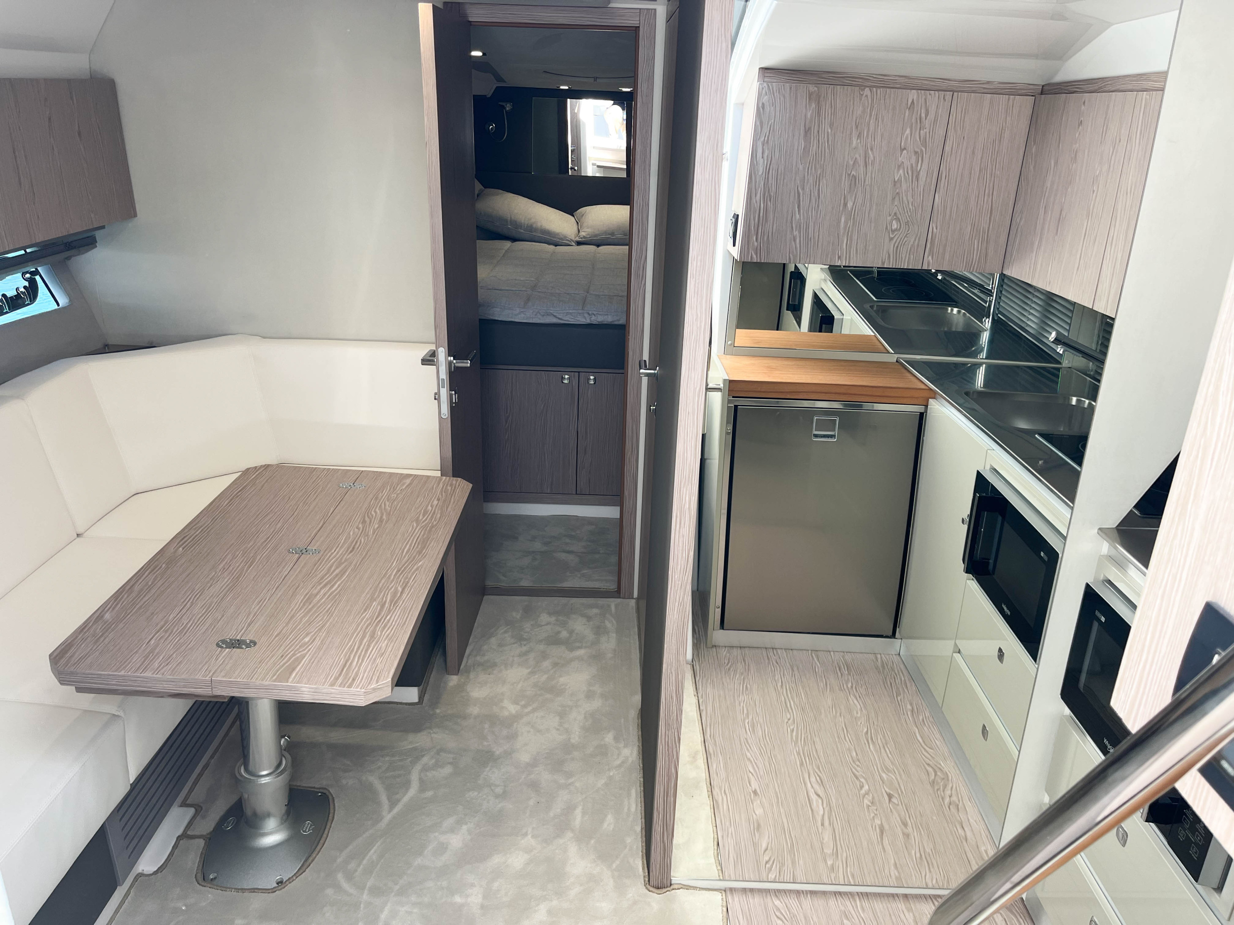 Sessa C38 — photo 11
