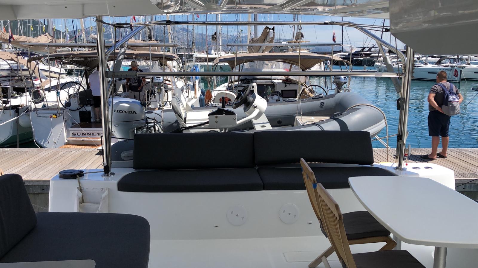Lagoon 46 - 4 + 2 cab. — photo 14