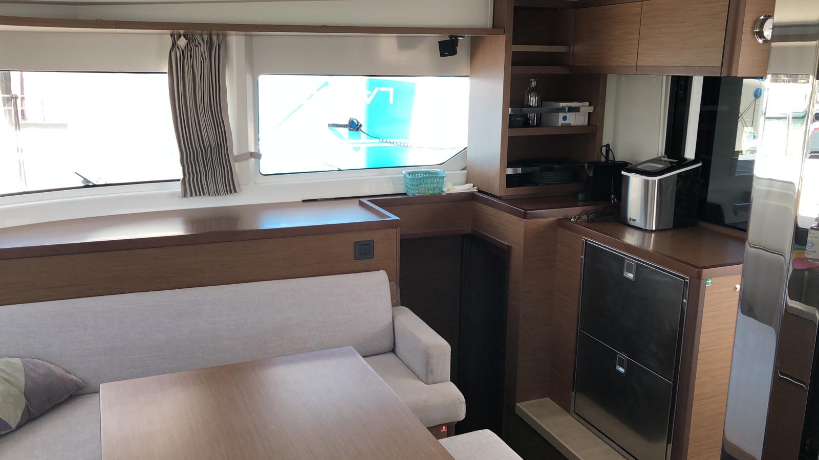 Lagoon 46 - 4 + 2 cab. — photo 18