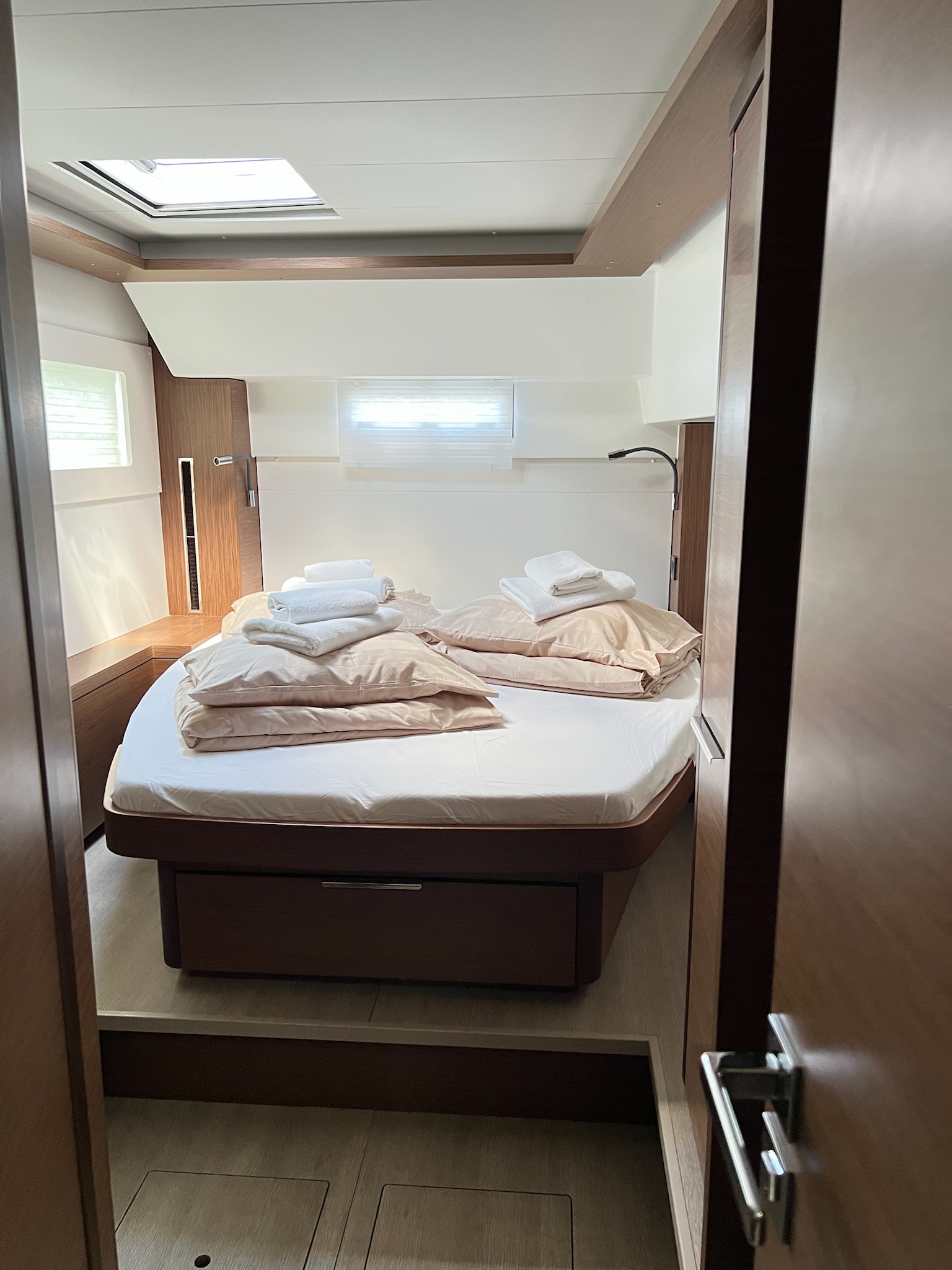Lagoon 46 - 4 + 2 cab. — photo 22
