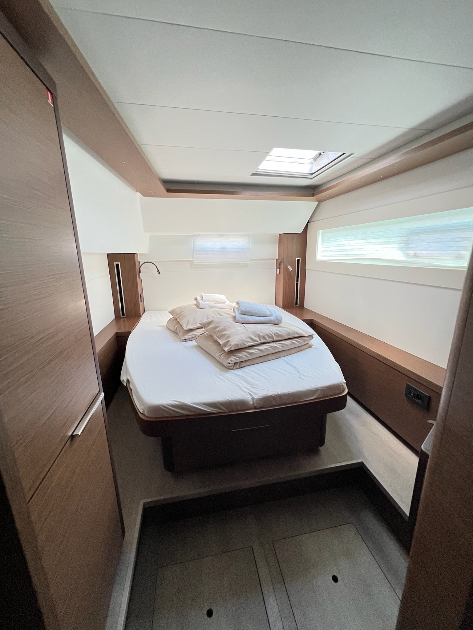 Lagoon 46 - 4 + 2 cab. — photo 24