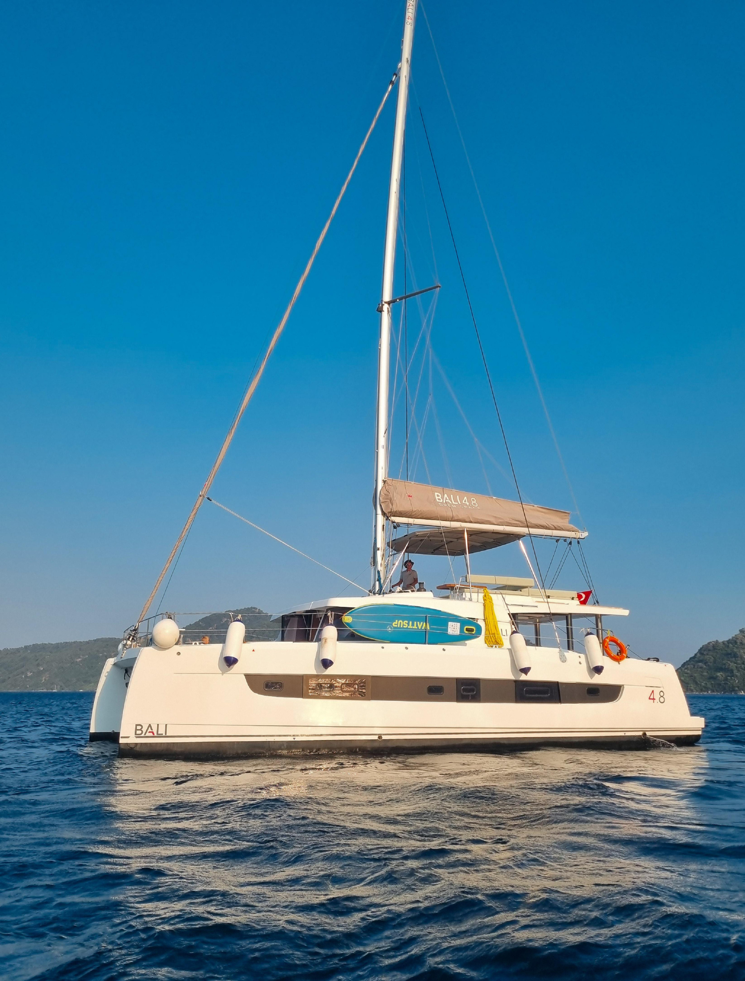 Bali 4.8 - 6 + 1 cab. — photo 4