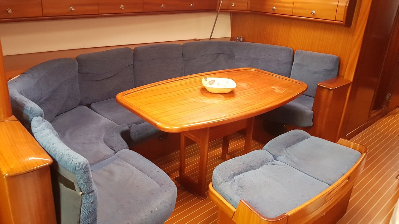 Bavaria 49 — photo 7