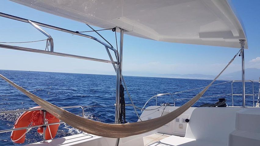 Lagoon 42 - 4 + 2 cab. — photo 11