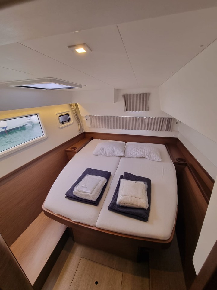 Lagoon 42 - 4 + 2 cab. — photo 15