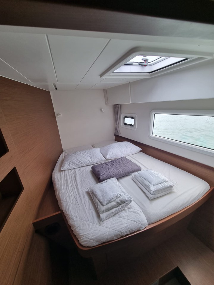 Lagoon 42 - 4 + 2 cab. — photo 16