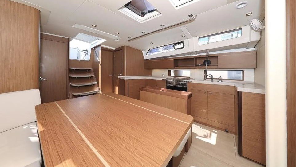 Oceanis 46.1 — photo 10