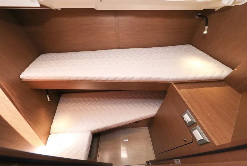 Oceanis 46.1 — photo 13