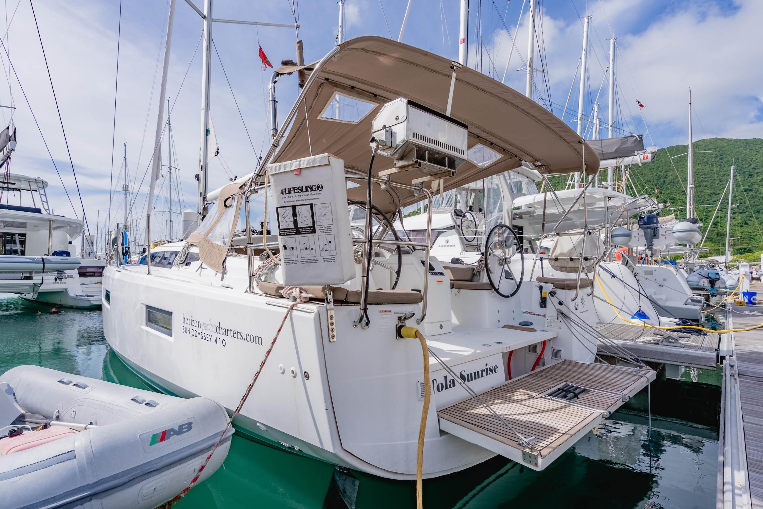 Sun Odyssey 410 - 3 cab. — photo 7