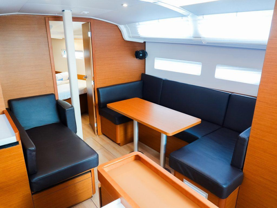 Sun Odyssey 410 - 3 cab. — photo 5