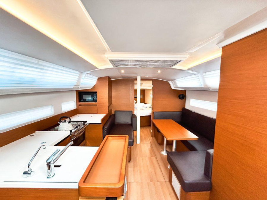 Sun Odyssey 410 - 3 cab. — photo 7
