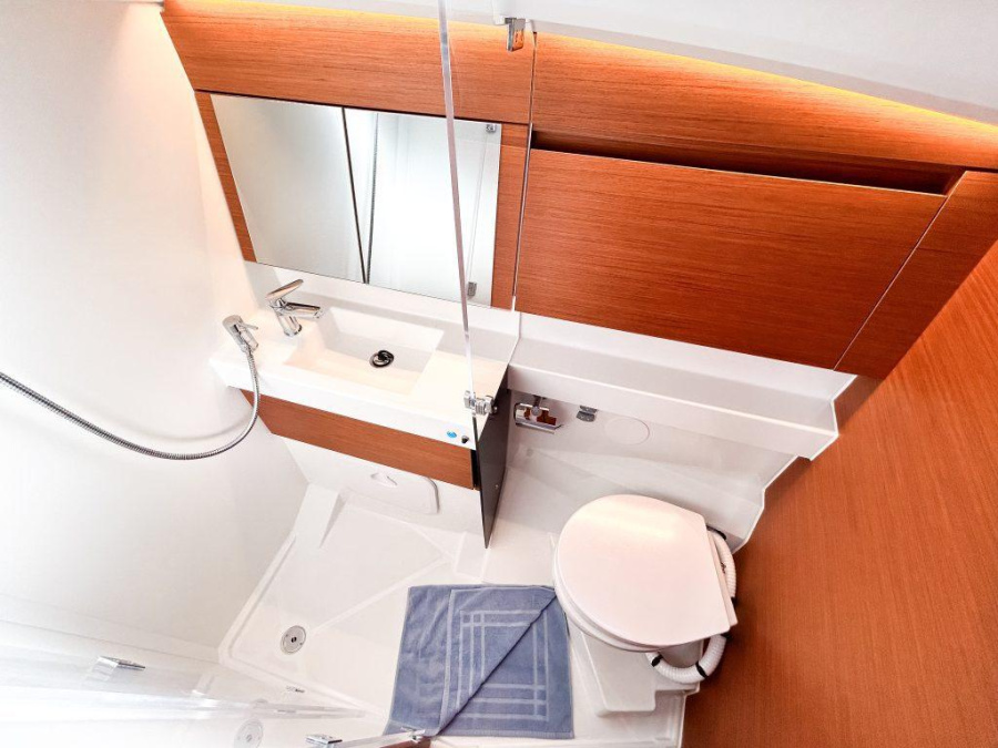 Sun Odyssey 410 - 3 cab. — photo 13