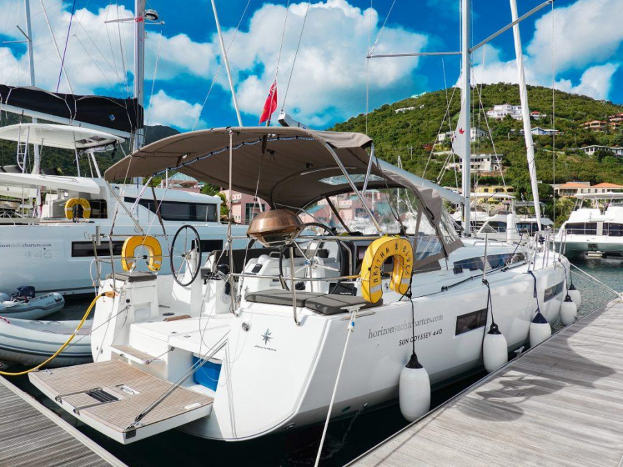 Sun Odyssey 440 - 3 cab. — photo 3