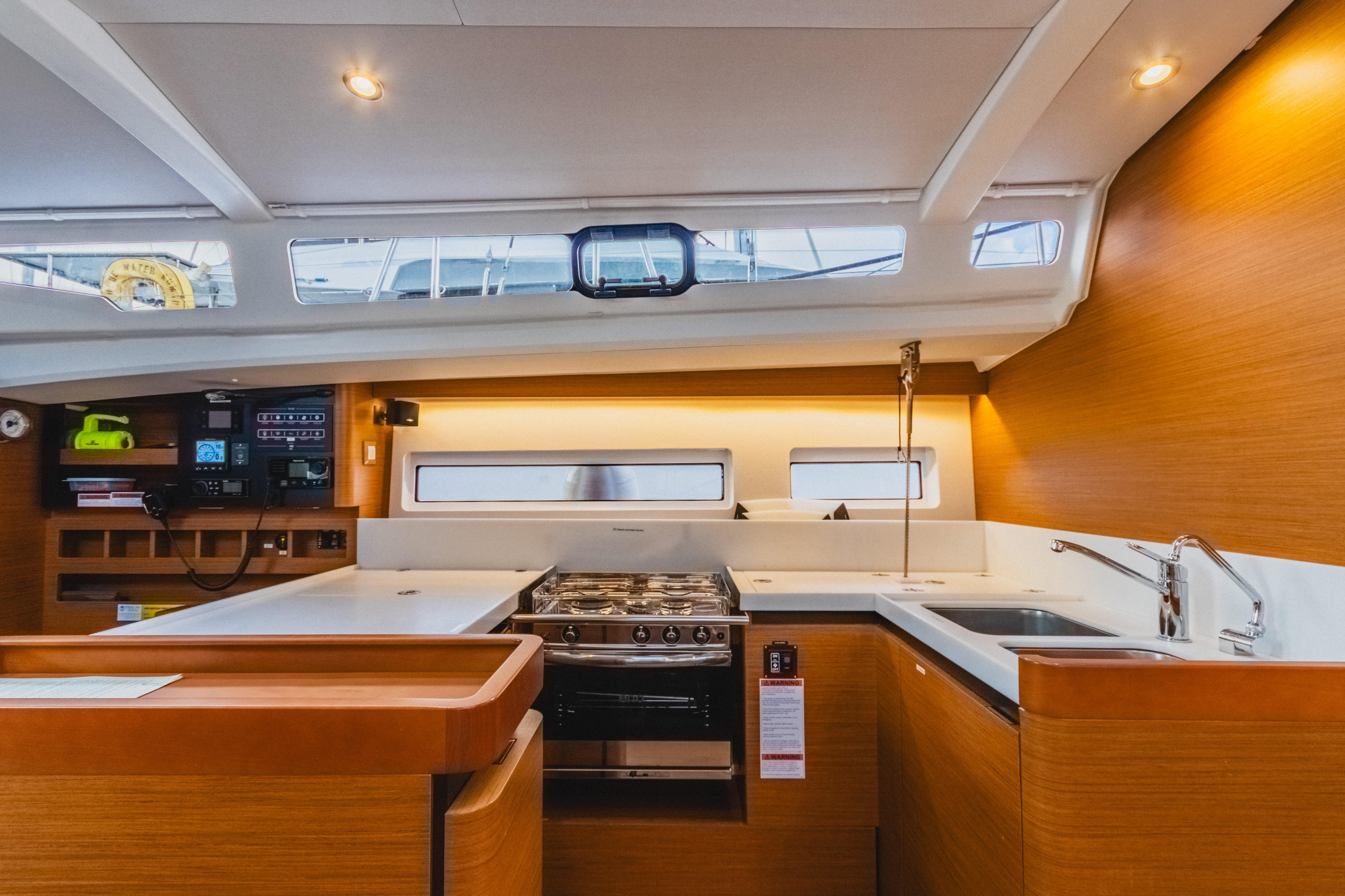 Sun Odyssey 440 - 3 cab. — photo 21