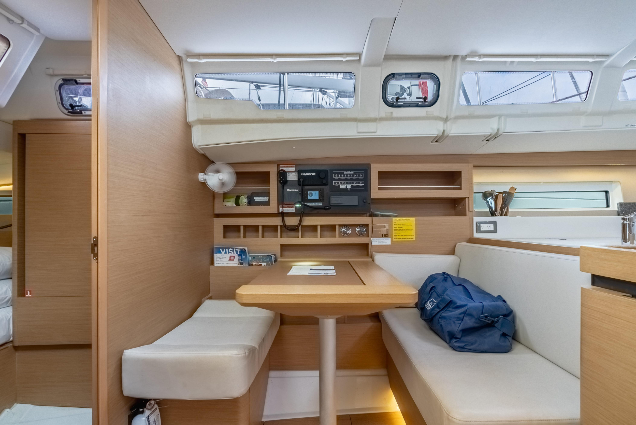 Sun Odyssey 490 - 3 cab. — photo 26