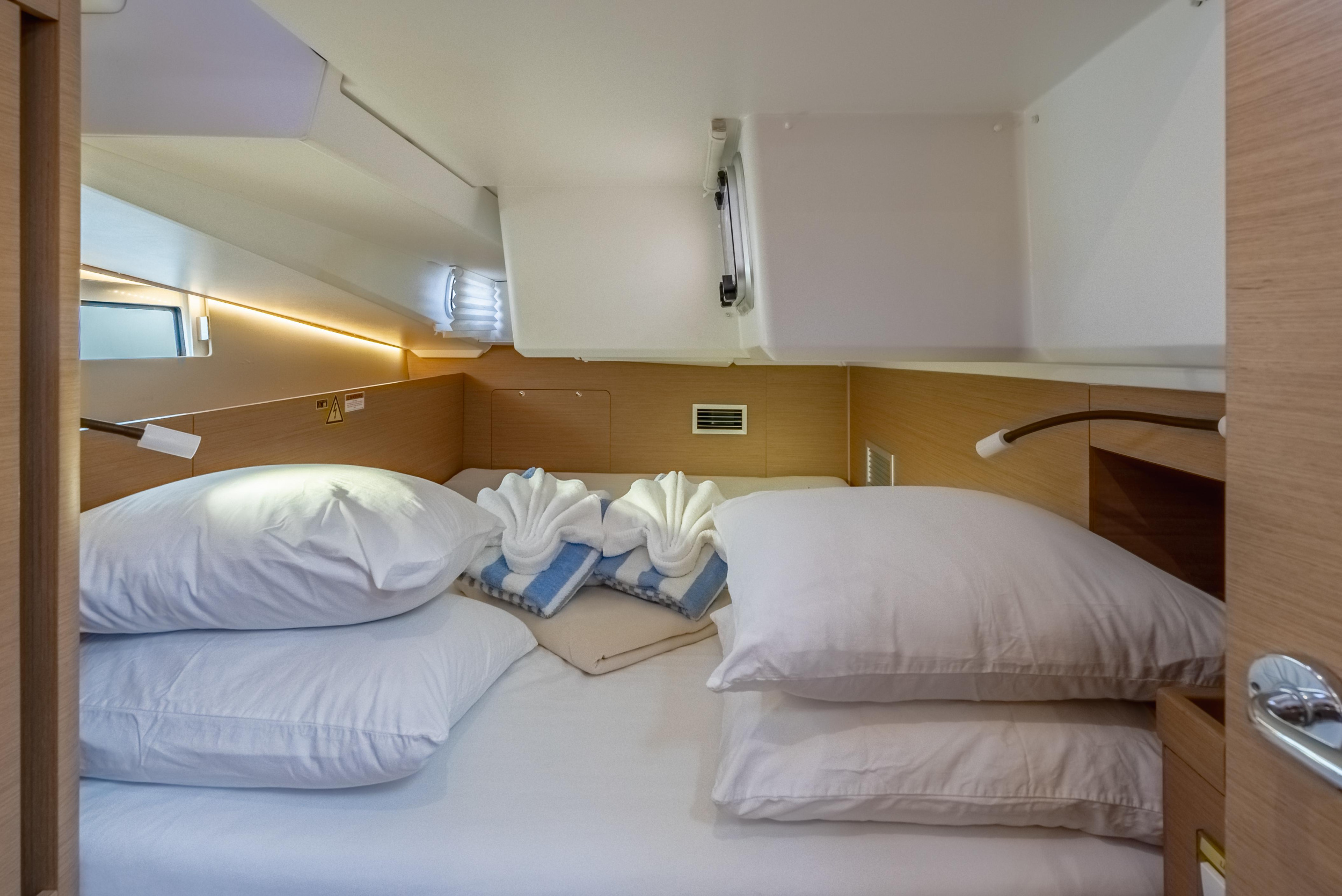 Sun Odyssey 490 - 3 cab. — photo 29